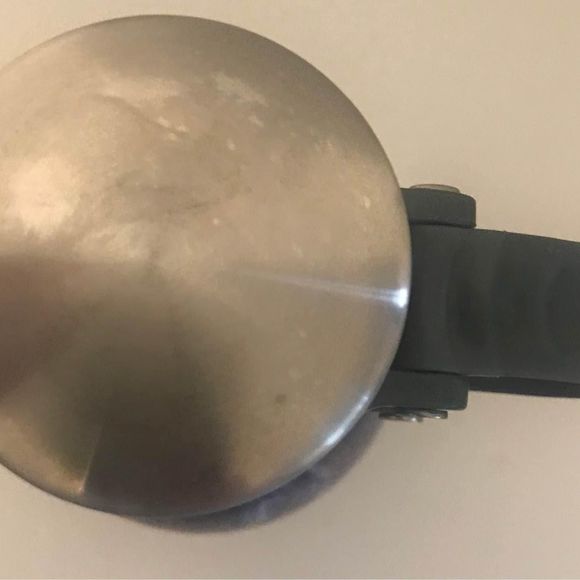 Purple Contigo stainless steel water bottle BPA free - Picture 3 of 5